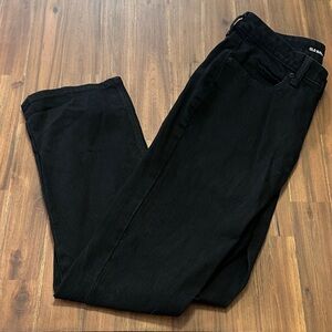 Old Navy Extra High-Rise Straight Jean